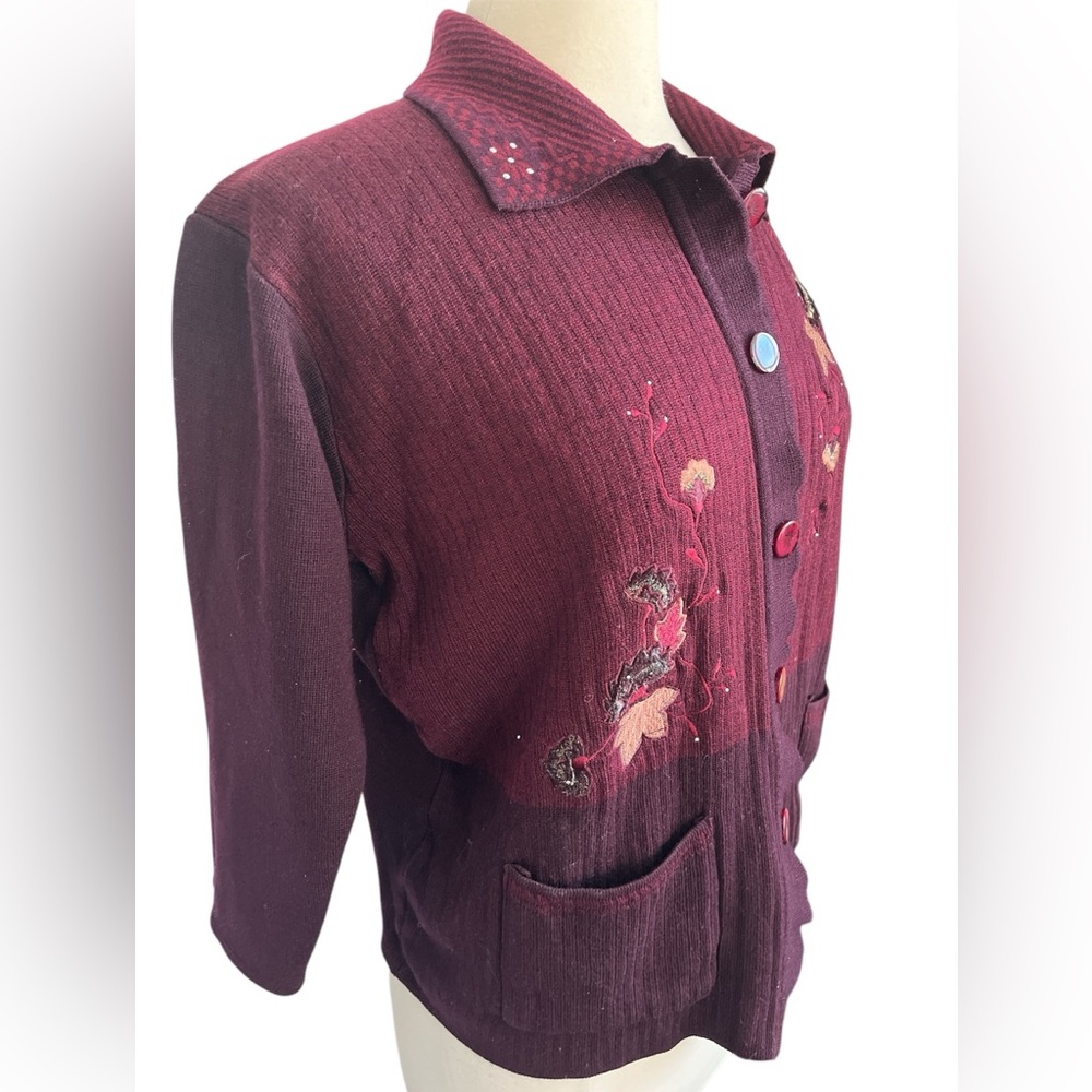 Vintage Burgundy 3/4 sleeve Sweater/Cardigan Button up w/beads & embroidery - Picture 3 of 15